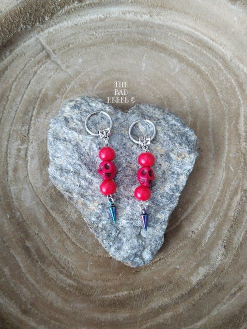 Original Boucle d'oreilles Creole !! SKULL POINT !! Pearls Howlite Rouge et Argente Long T 7cm x 1.5