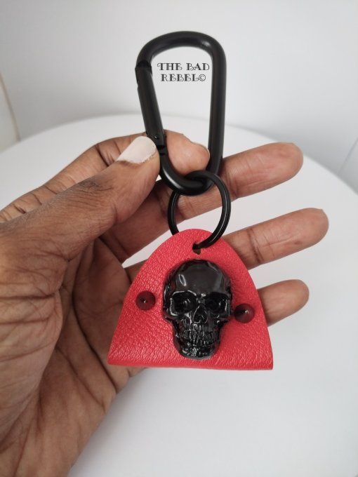 Original Porte-Cles Homme !! SKULLY SPIKE !! Tete de mort noir cuir rouge spikes en gun metal  